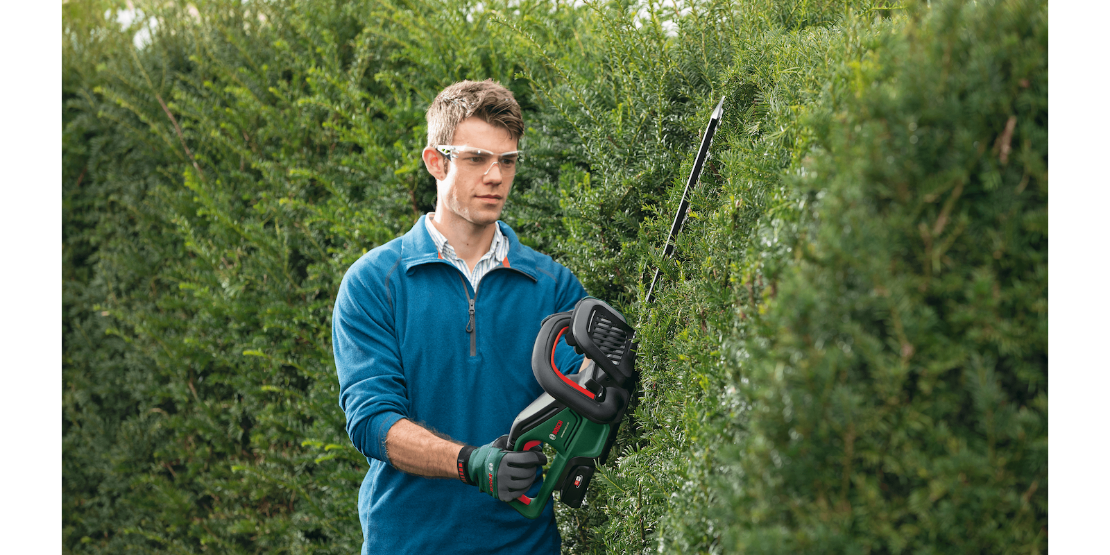 UniversalHedgeCut 18V-55